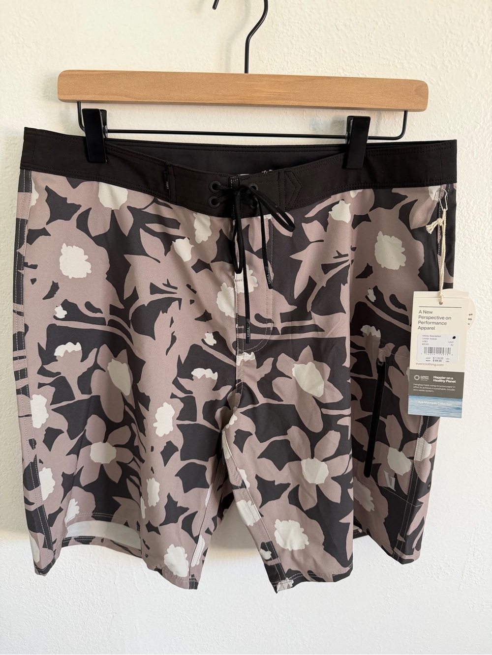 Vuori Men's Floral Camo Board Shorts - Black & Taupe - Picture 1 of 4